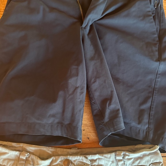 Men’s Lulu lemon shorts size 30- Calloway size 30 - Picture 7 of 10